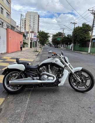 HARLEY-DAVIDSON V-ROD MUSCLE 